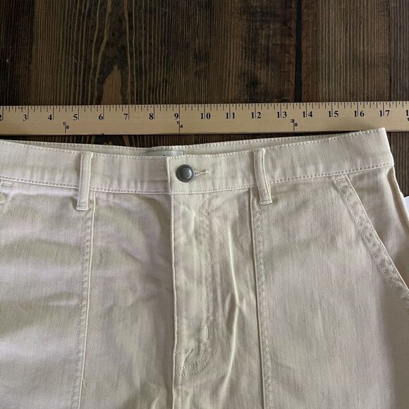 Joie Womens Shorts Size 12 Hauser Ivory Frayed Hem Utility Denim Cut Off High - Picture 15 of 16